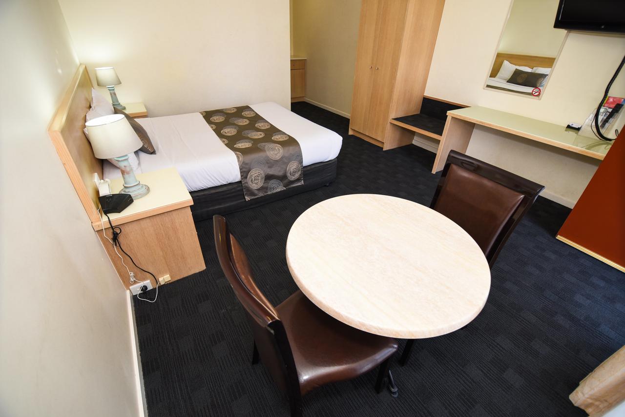Sandown Heritage Motel Noble Park Oda fotoğraf